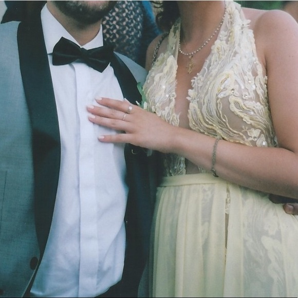 ✨Boutique Gown✨ - Picture 2 of 8